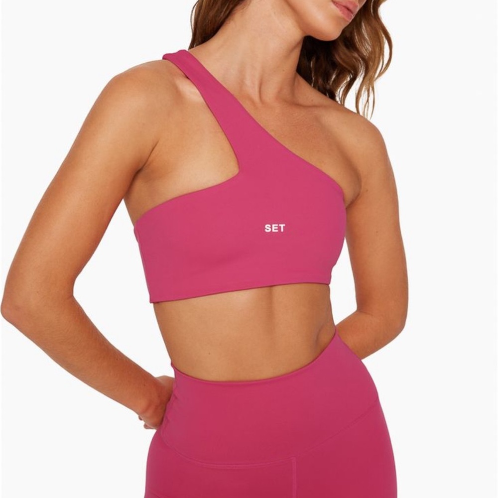 SET Active LUXFORM® CROSS STRAP BRA - RAZZLE